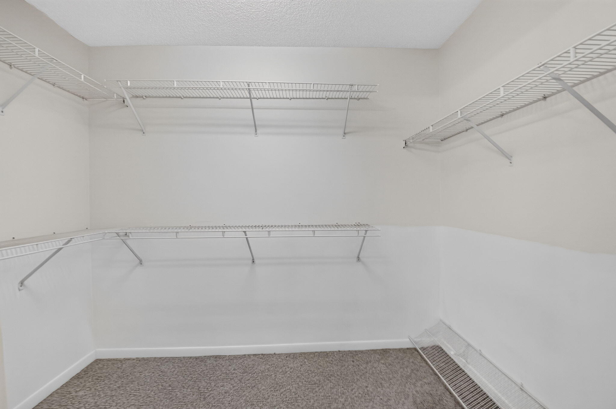 10048 Country Brook Road Boca Raton, FL 33428 - Photo 28 of 54 9-web-or-mls-DSC_3455