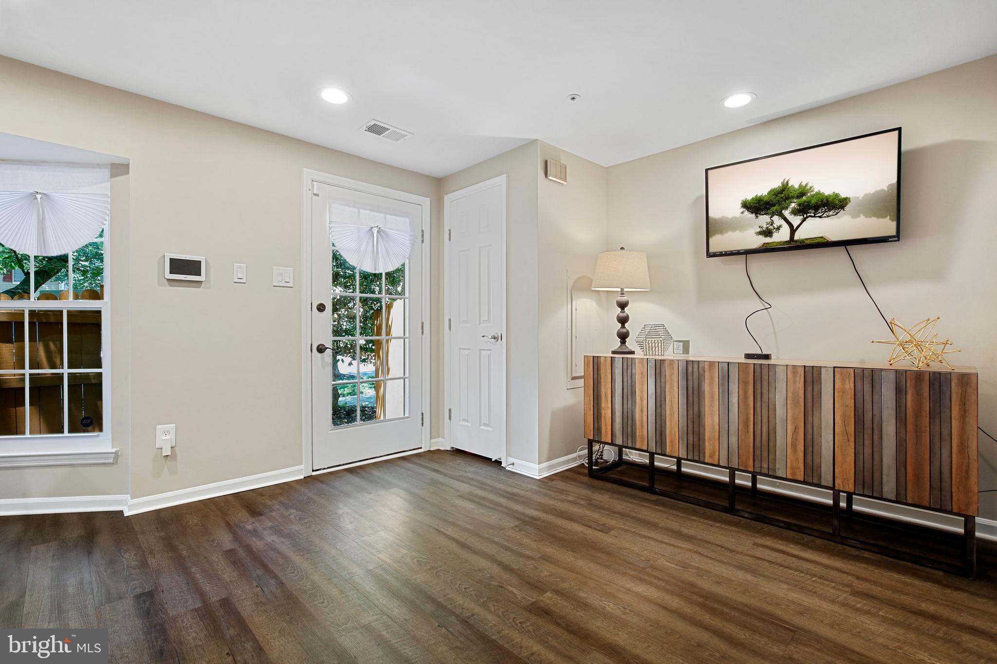 6041 Weekend Way, Unit 39 Columbia, MD 21044 - Photo 12 of 37 Gallery Image 12