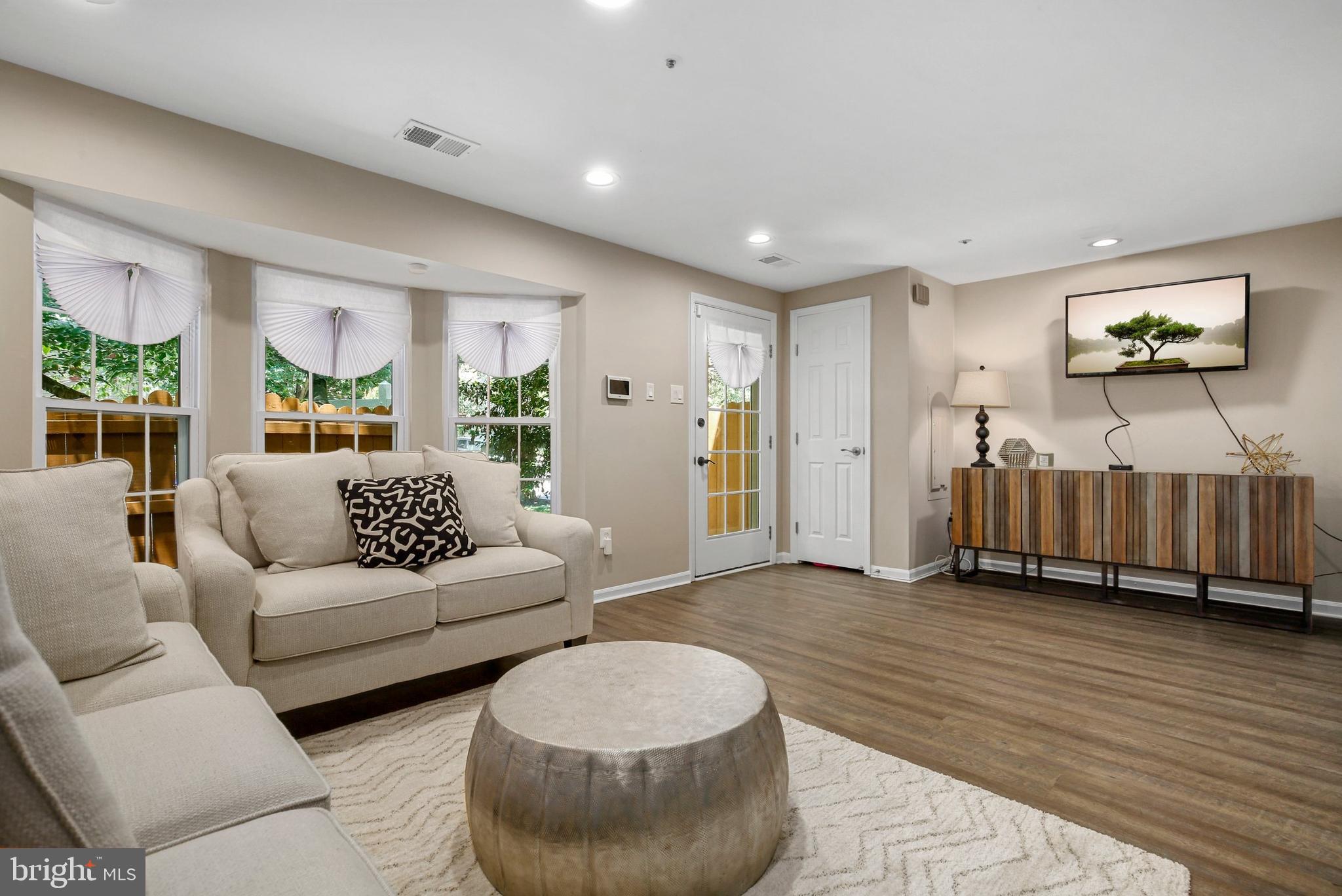 6041 Weekend Way, Unit 39 Columbia, MD 21044 - Photo 10 of 37 Gallery Image 10