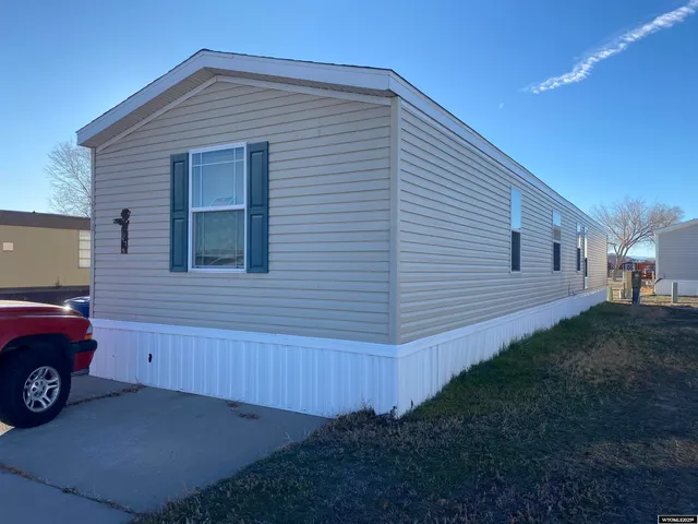 $72,000 | 414 Sycamore Drive, Riverton, WY 82501