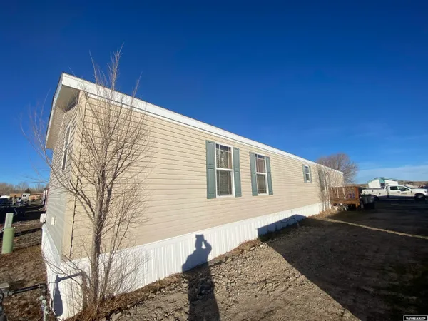 $64,500 | 414 Sycamore Drive, Riverton, WY 82501