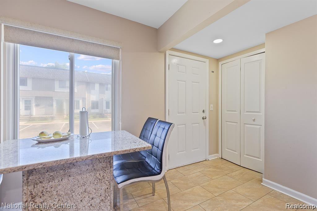 4464 15 Mile Road, Unit 102 Sterling Heights, MI 48310 - Photo 3 of 15 Gallery Image 3