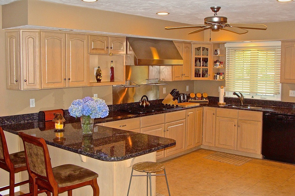 50 Harding Street Milford, MA 01757 - Photo 10 of 30 Gallery Image 10