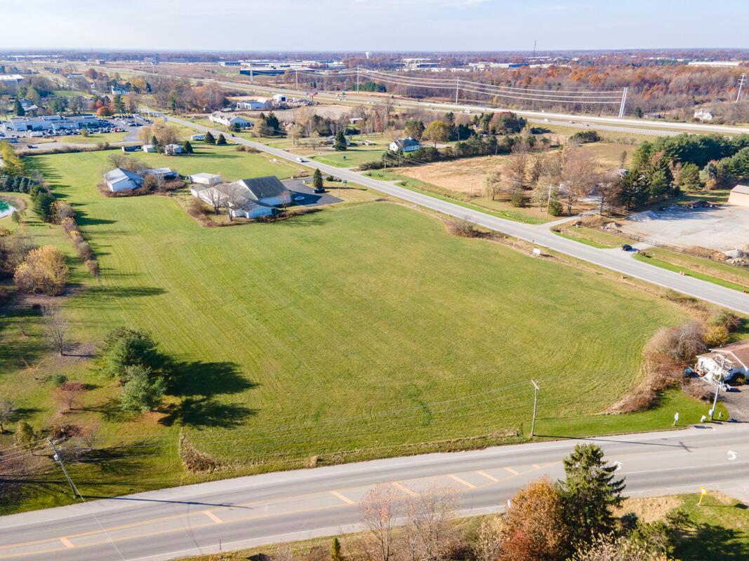12753 Worthington Road Pataskala, OH 43062 - Photo 5 of 22 Kurtz Boots09