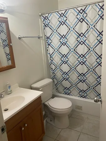 $1,875 | 3314 Greenwich Lane, Island Lake, IL 60042