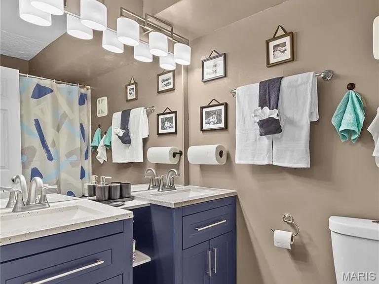 452 Chapel Ridge Drive, Unit B Hazelwood, MO 63042 - Photo 6 of 16