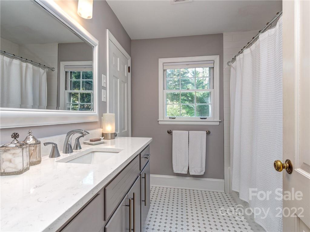 4505 Pine Valley Road Charlotte, NC 28210 - Photo 21 of 48 Gallery Image 21
