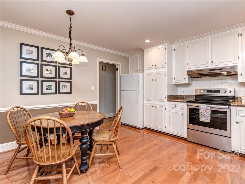 4505 Pine Valley Road Charlotte, NC 28210 - Photo 9 of 48 Gallery Image 9