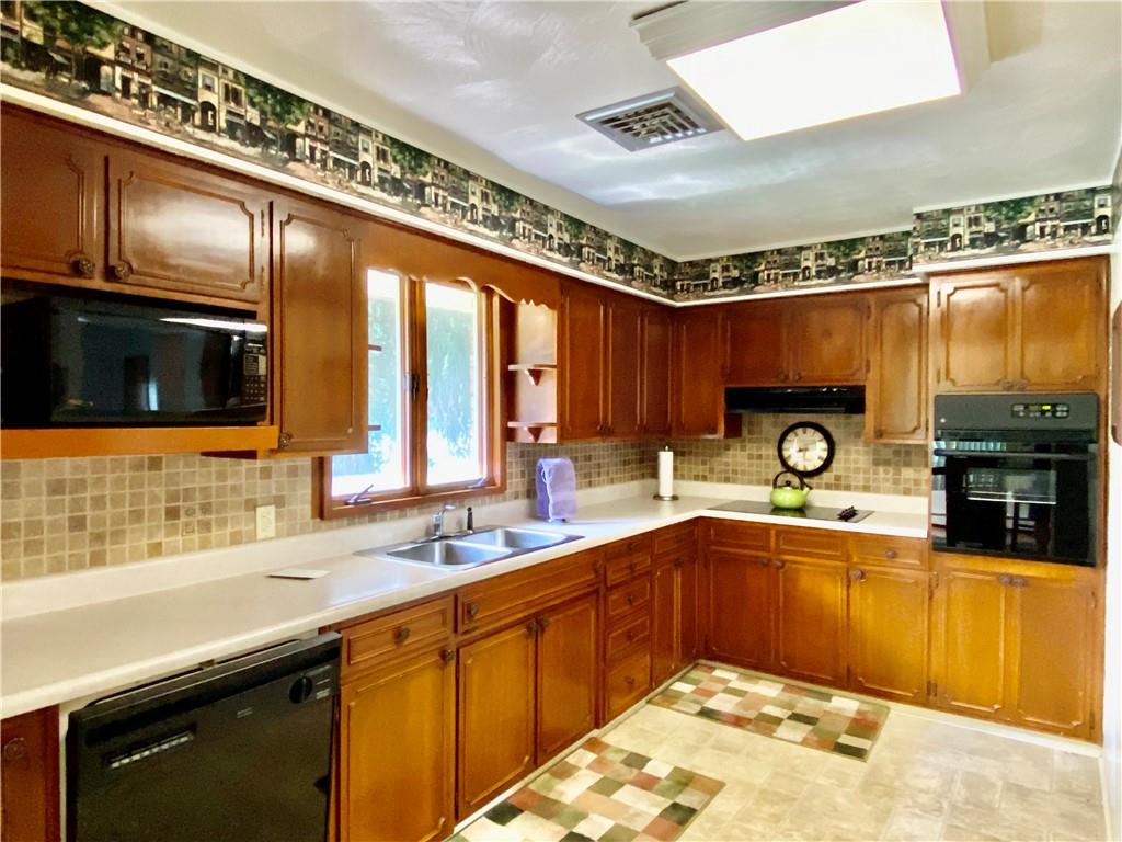 1492 Indian Springs Road Indiana, PA 15701 - Photo 5 of 14 Gallery Image 5