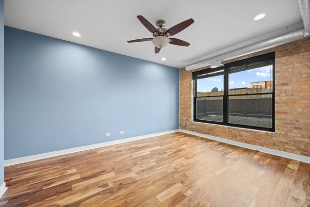 $4,600 | 1635 West Belmont Avenue, Unit 322, Chicago, IL 60657