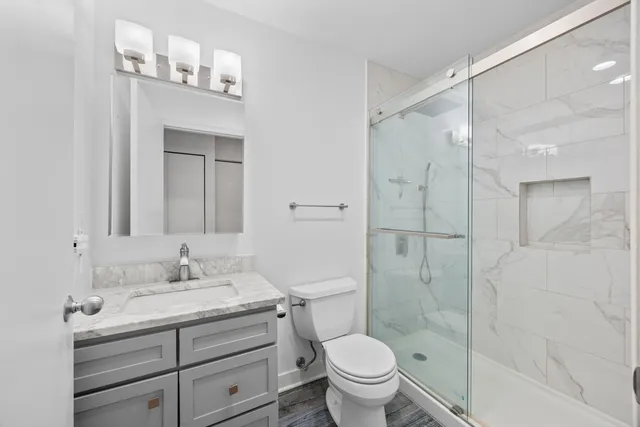 $4,600 | 1635 West Belmont Avenue, Unit 322, Chicago, IL 60657