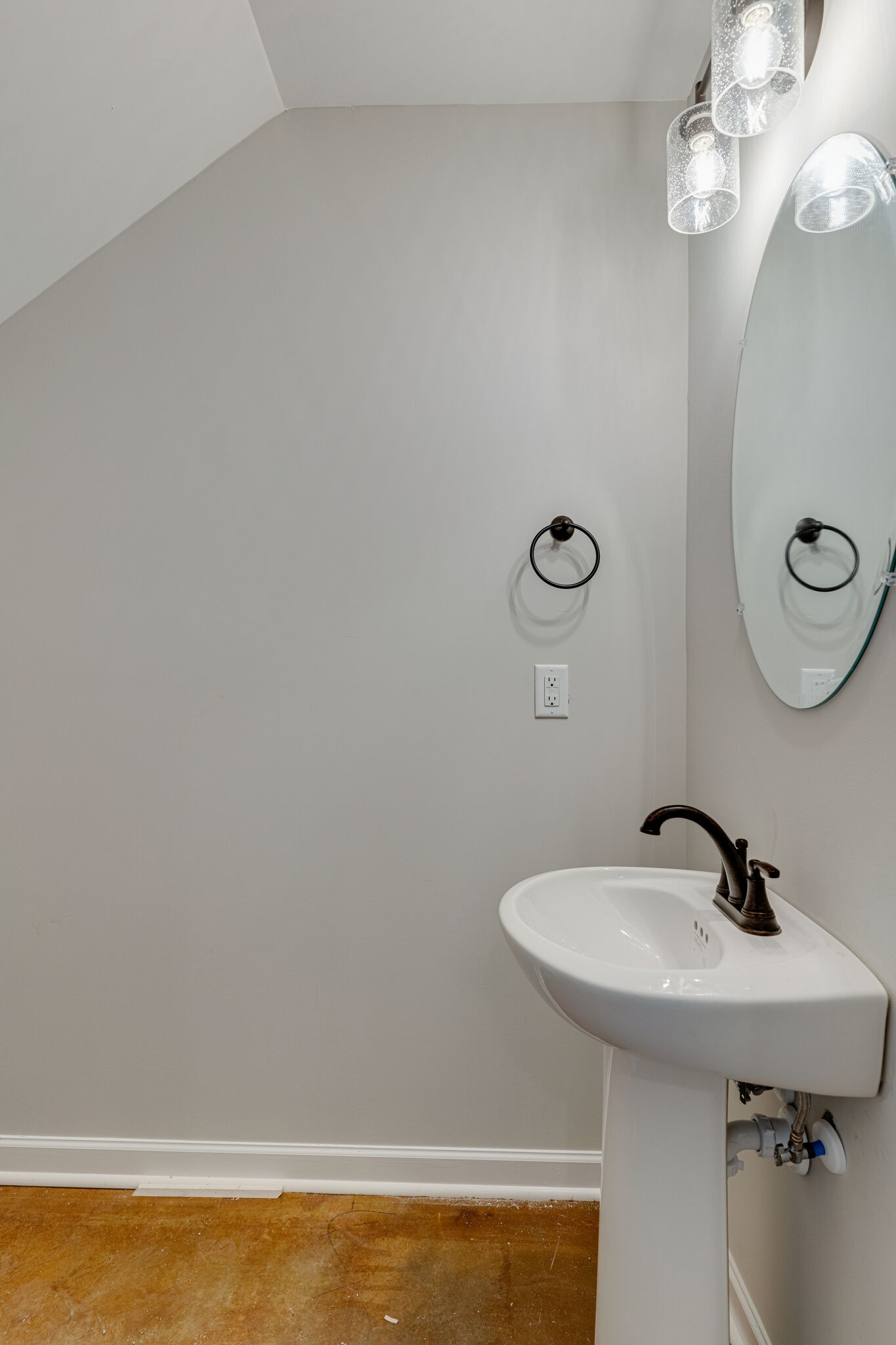 27 A Tuckers Gap Road, Unit A Lebanon, TN 37090 - Photo 11 of 29 Gallery Image 11