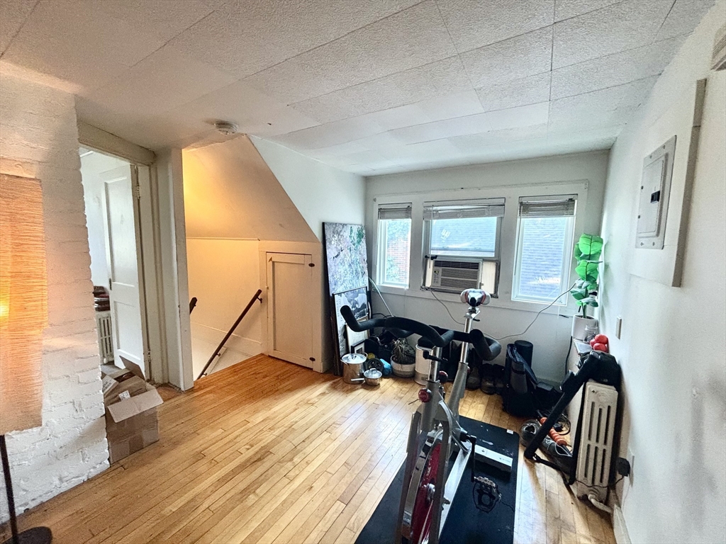 21 Glenellen Road, Unit 2 Boston, MA 02132 - Photo 2 of 8