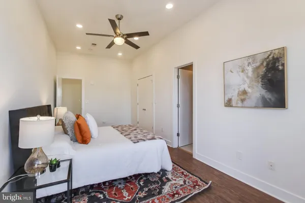 $595,000 | 2012 D Street Northeast, Unit 4, Washington, DC 20002