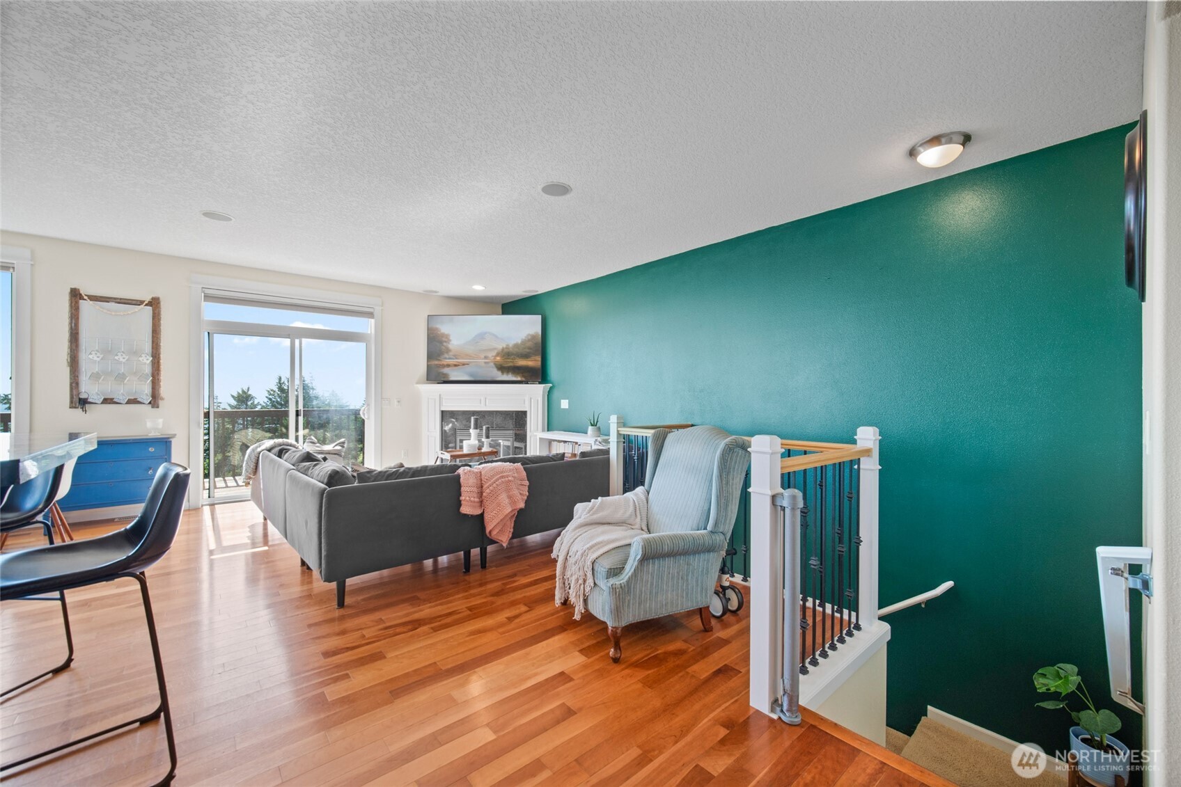 172 Blackjack Drive Kalama, WA 98625 - Photo 13 of 40 a living room with furniture and a flat screen tv