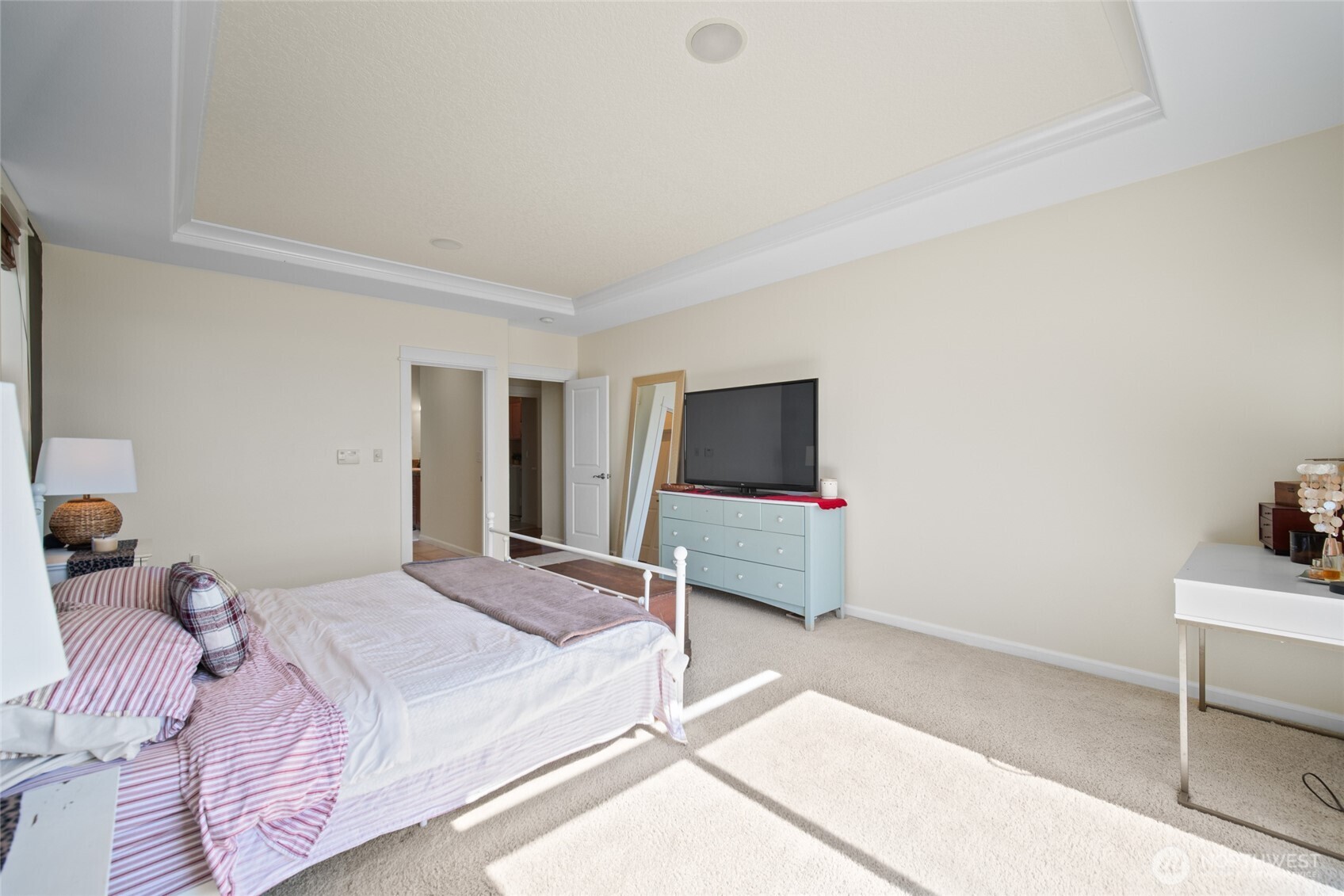 172 Blackjack Drive Kalama, WA 98625 - Photo 23 of 40 a bedroom with a bed and a flat screen tv