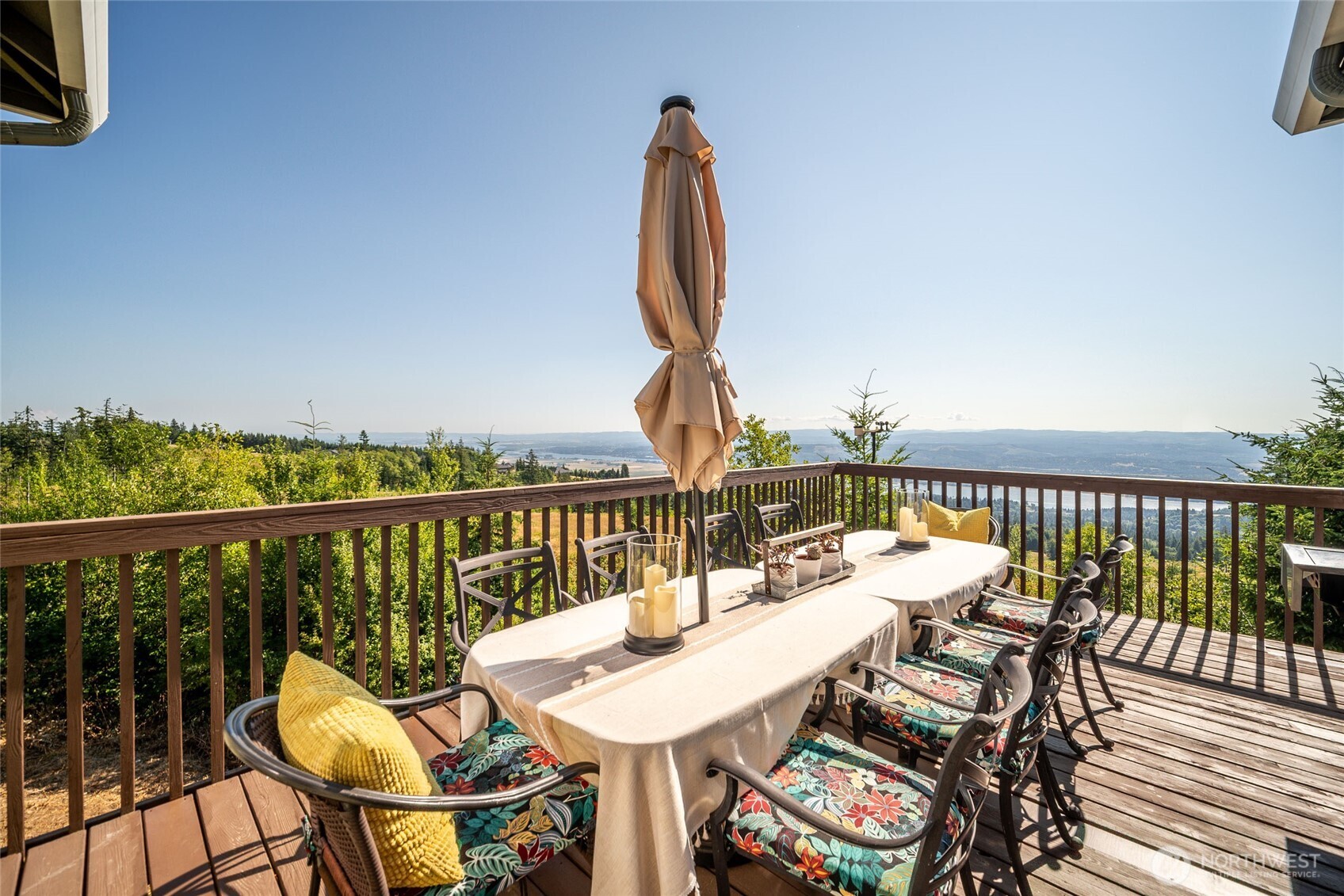 172 Blackjack Drive Kalama, WA 98625 - Photo 31 of 40 a view of a balcony with furniture