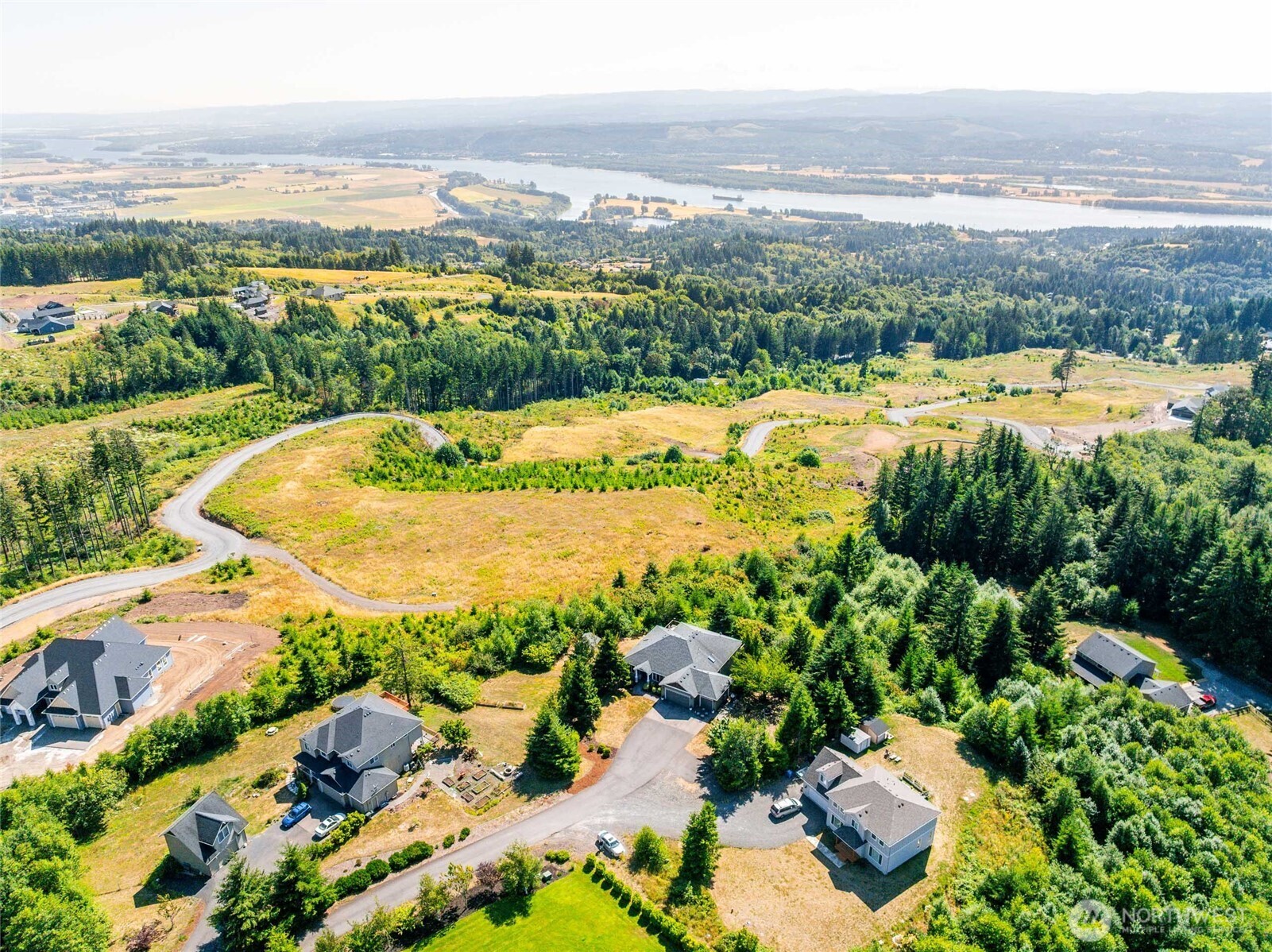 172 Blackjack Drive Kalama, WA 98625 - Photo 38 of 40 a view of a city and ocean view