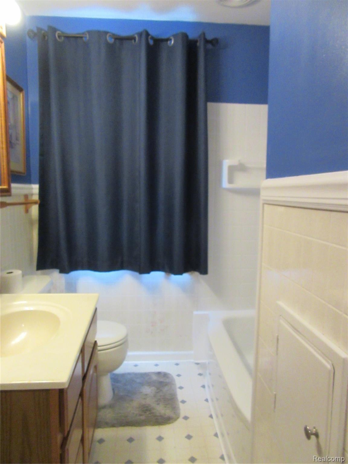 17634 Reno Street Riverview, MI 48193 - Photo 18 of 36 IMG_3185.JPG