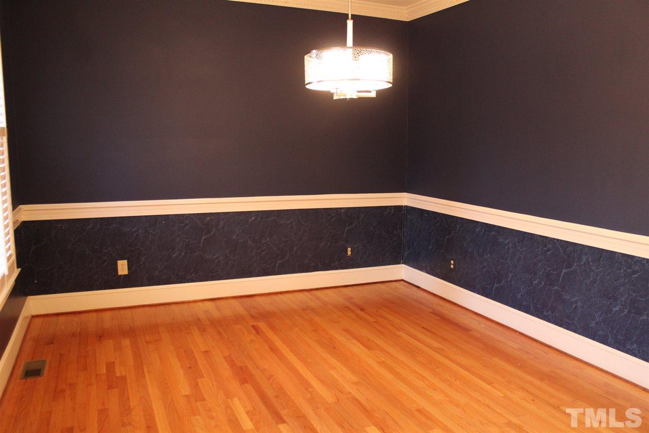 2409 Eddystone Road Raleigh, NC 27612 - Photo 6 of 12