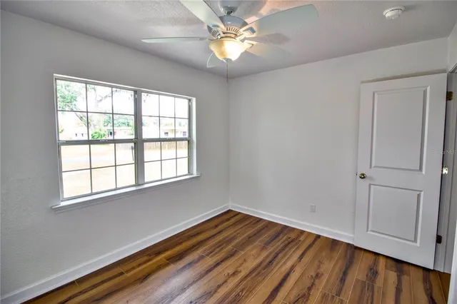a close up view of washer and dryer