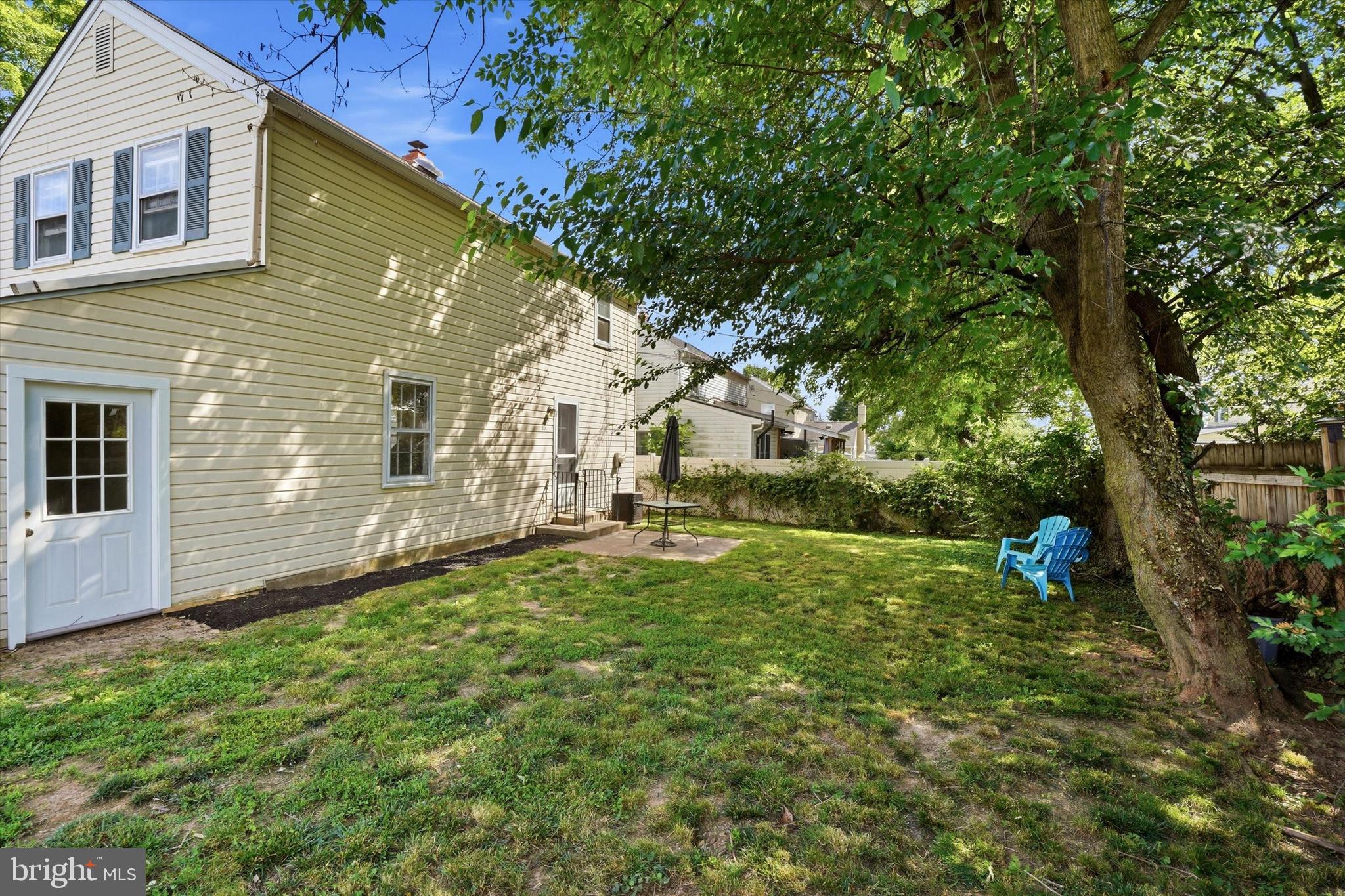 421 North Warminster Road Hatboro, PA 19040 - Photo 15 of 15 Backyard