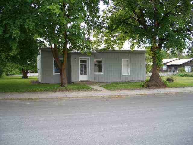 445 South Maple Street Colville, WA 99114 - Photo 1 of 7 Gallery Image 1