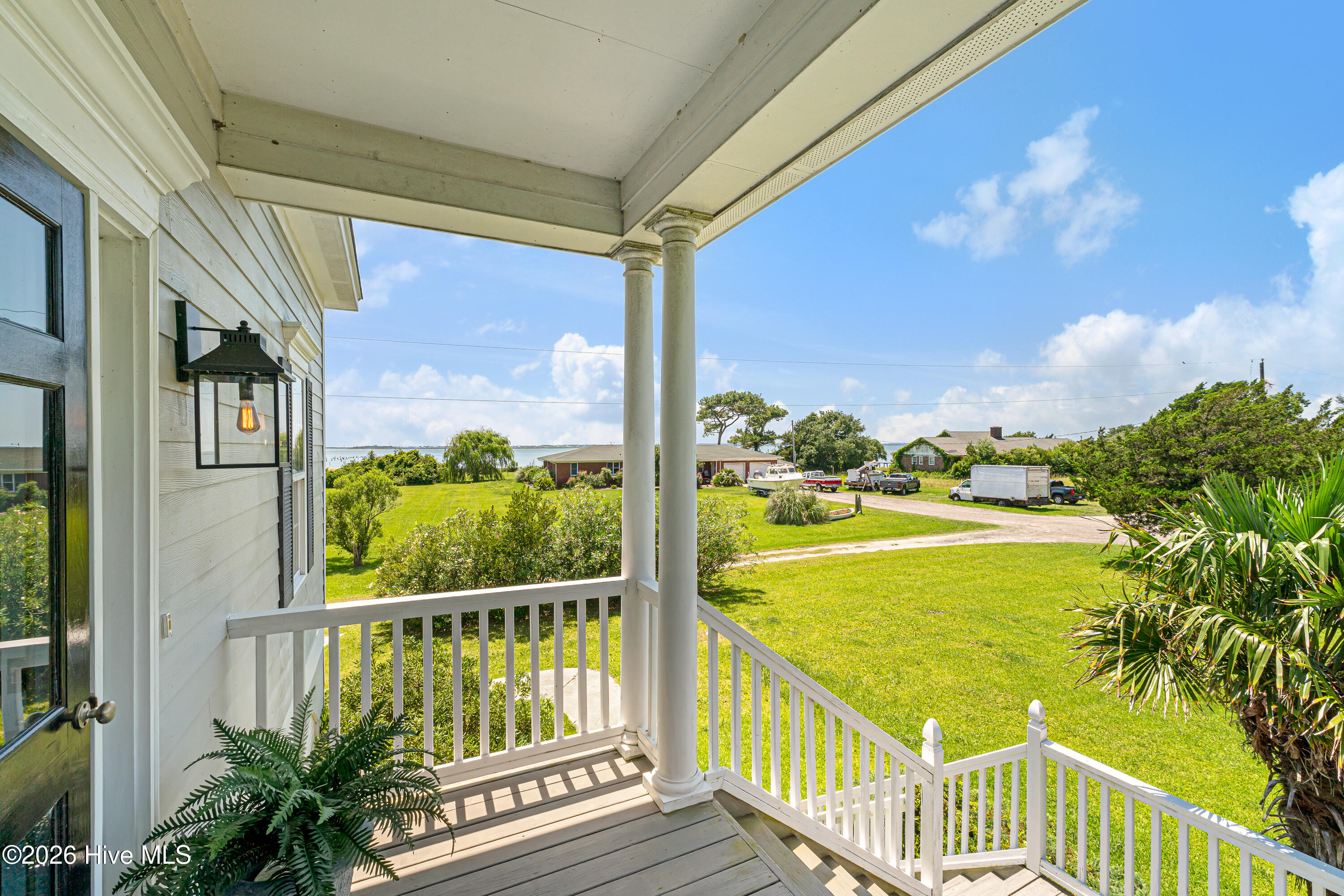 255 Oak Road Beaufort, NC 28516 - Photo 5 of 45