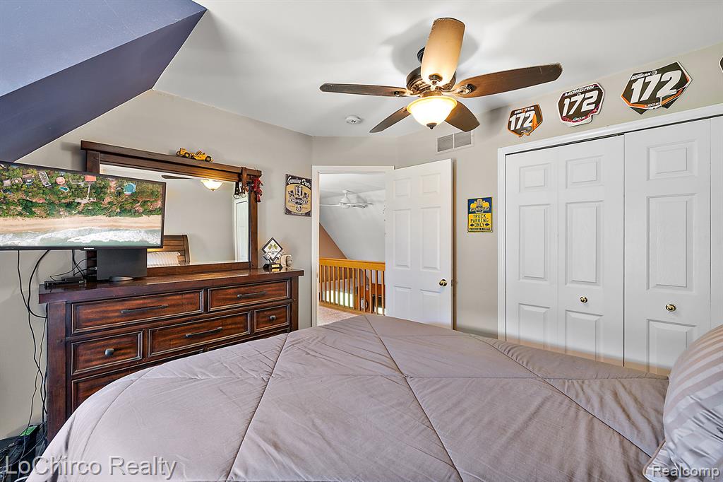 5068 Clarkston Road Clarkston, MI 48348 - Photo 26 of 31