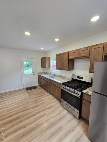 $162,900 | 125 South Hesperia Street, Collinsville, IL 62234