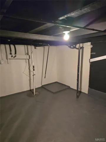 $162,900 | 125 South Hesperia Street, Collinsville, IL 62234