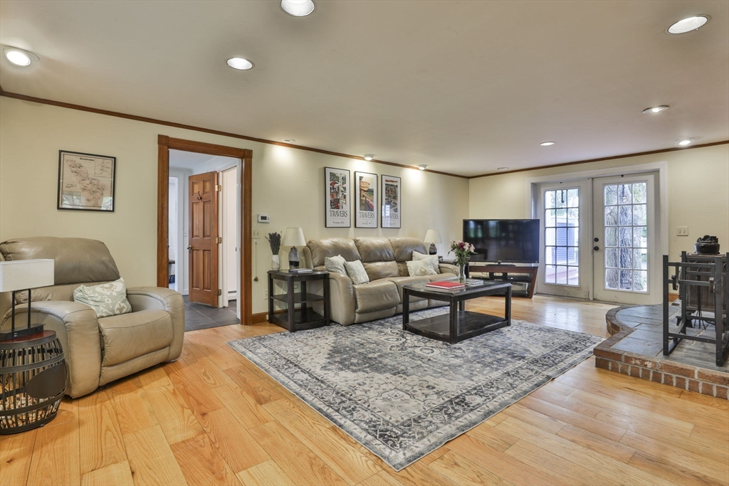 15 Elm Street Boxford, MA 01921 - Photo 16 of 39