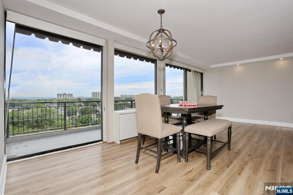 2 Horizon Road, Unit 1414 Fort Lee, NJ 07024 - Photo 5 of 32 Gallery Image 5