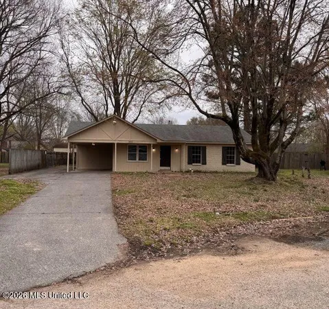 $1,225 | 3035 Greenbriar Cove West, Horn Lake, MS 38637