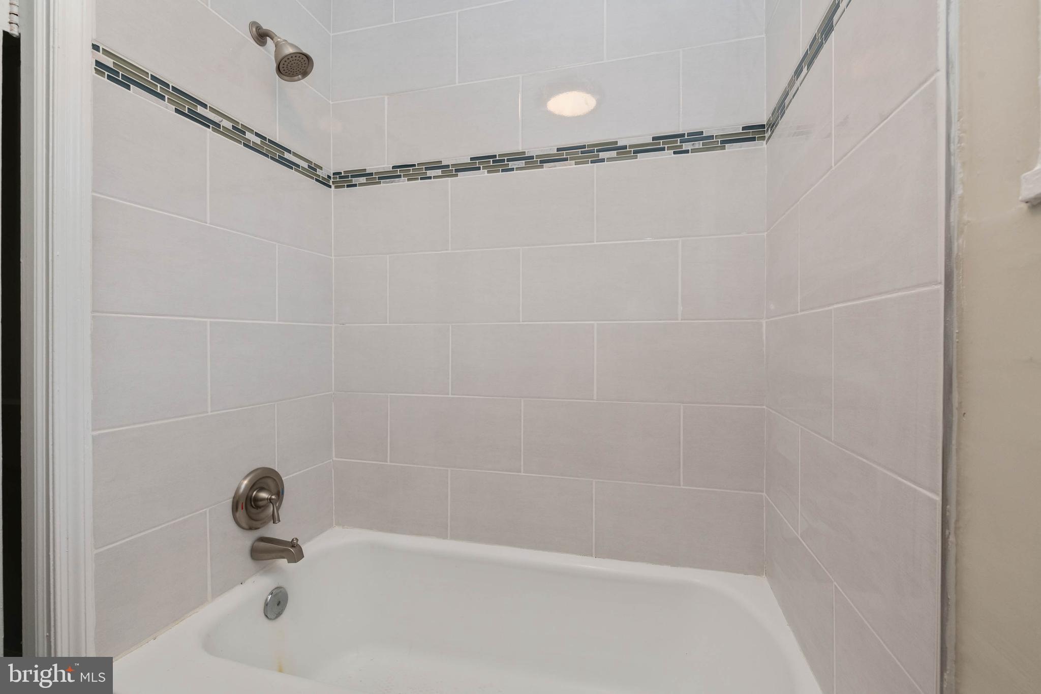 3718 Bartwood Road Baltimore, MD 21215 - Photo 16 of 27 Gallery Image 16