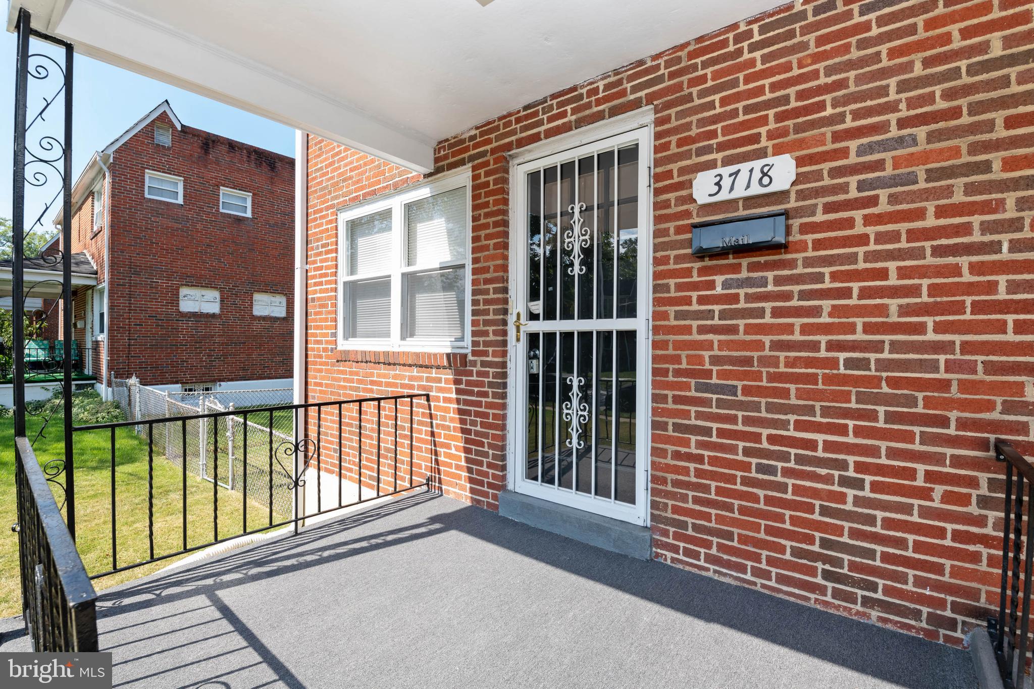 3718 Bartwood Road Baltimore, MD 21215 - Photo 3 of 27 All brick home