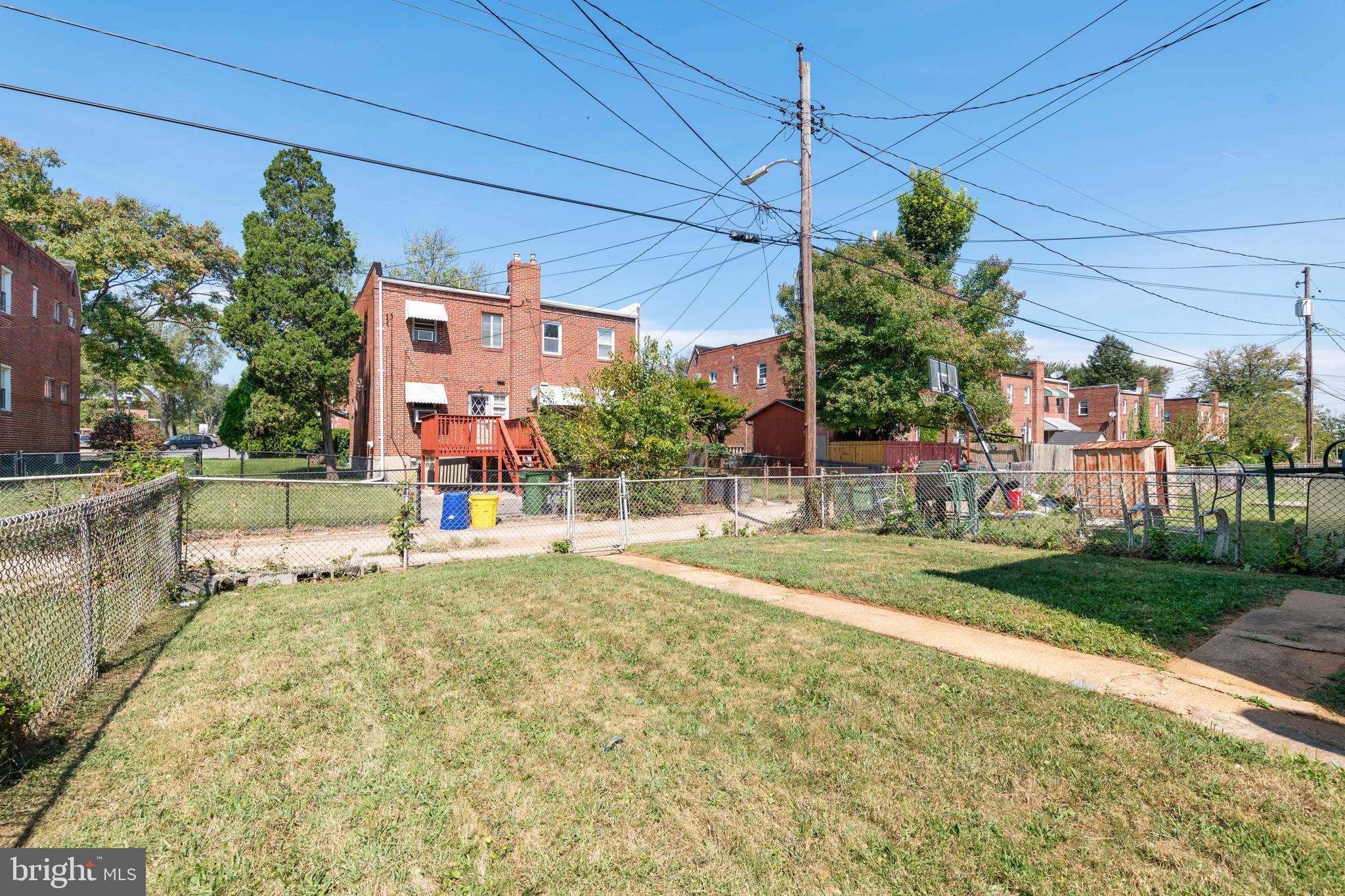 3718 Bartwood Road Baltimore, MD 21215 - Photo 25 of 27 Back yard