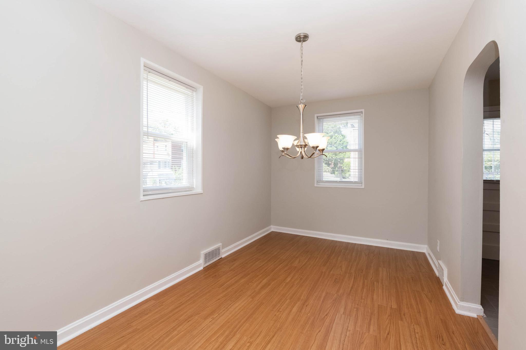 3718 Bartwood Road Baltimore, MD 21215 - Photo 8 of 27 Large eat in kitchen
