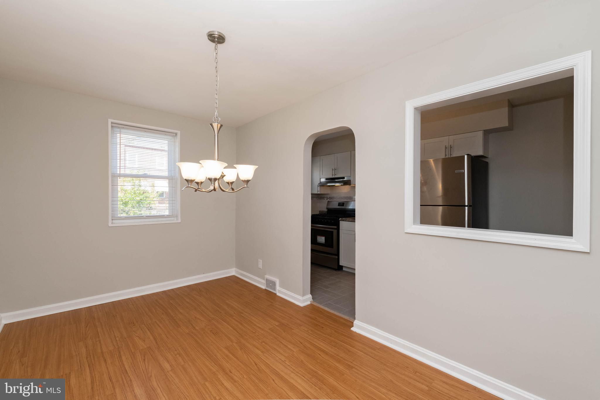 3718 Bartwood Road Baltimore, MD 21215 - Photo 9 of 27 Gallery Image 9
