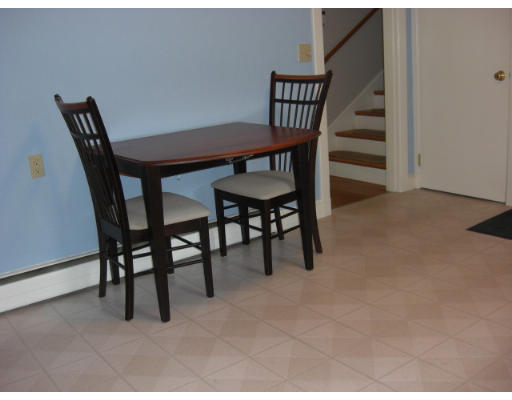 320 Dover Road Westwood, MA 02090 - Photo 6 of 13 Gallery Image 6