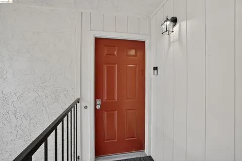 $449,000 | 5035 Valley Crest Drive, Unit 177, Concord, CA 94521
