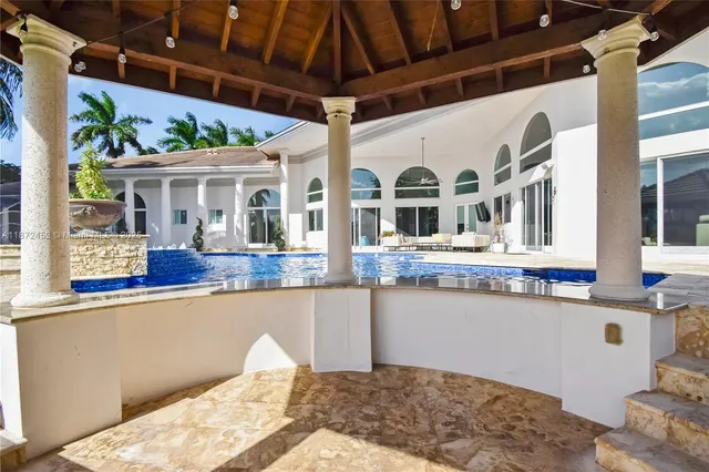 $5,995,000 | 3502 Derby Lane, Weston, FL 33331