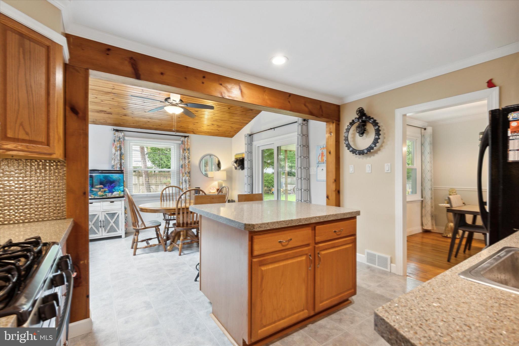 83 Tee Road Oreland, PA 19075 - Photo 17 of 55