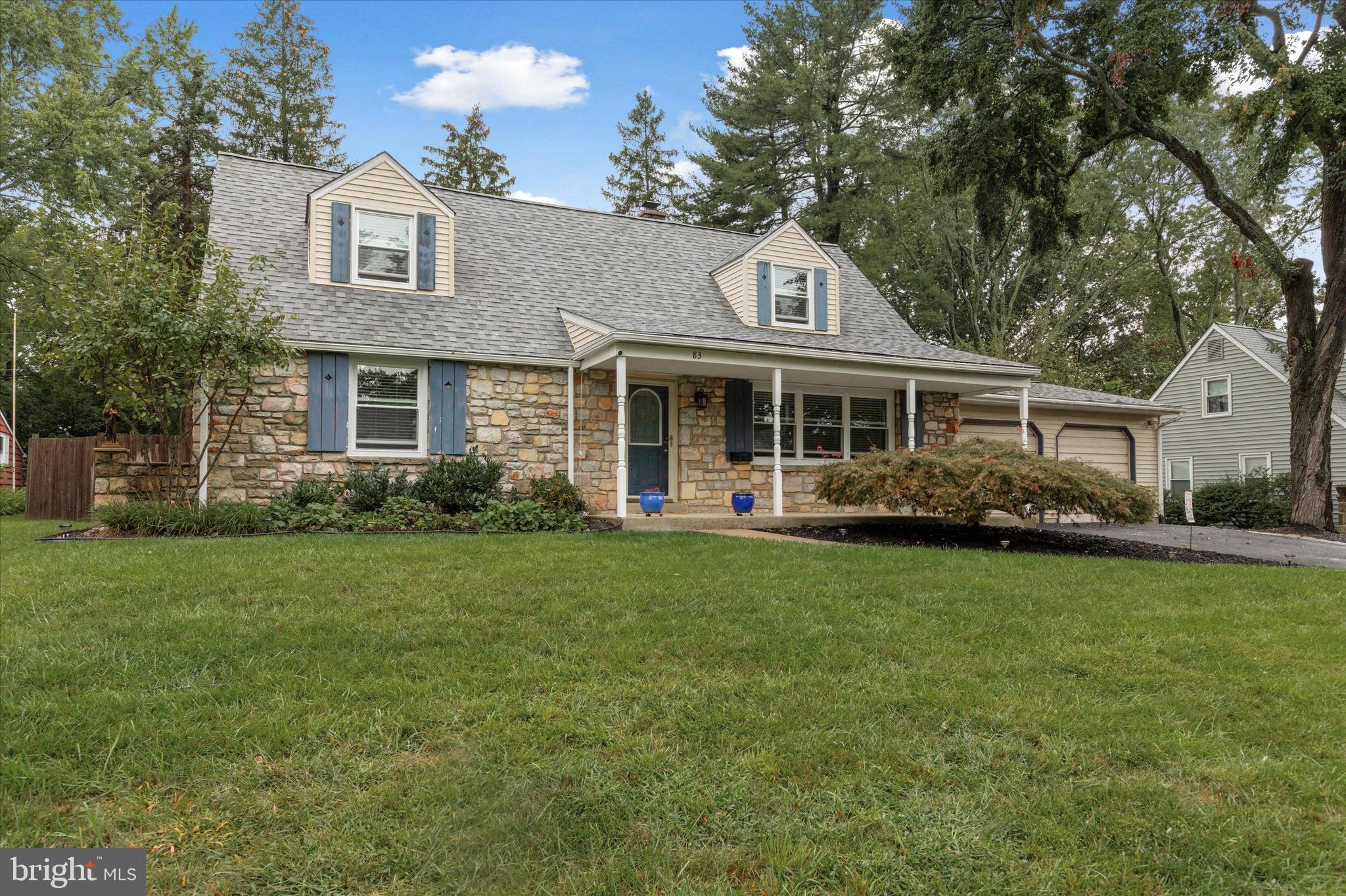 83 Tee Road Oreland, PA 19075 - Photo 3 of 55