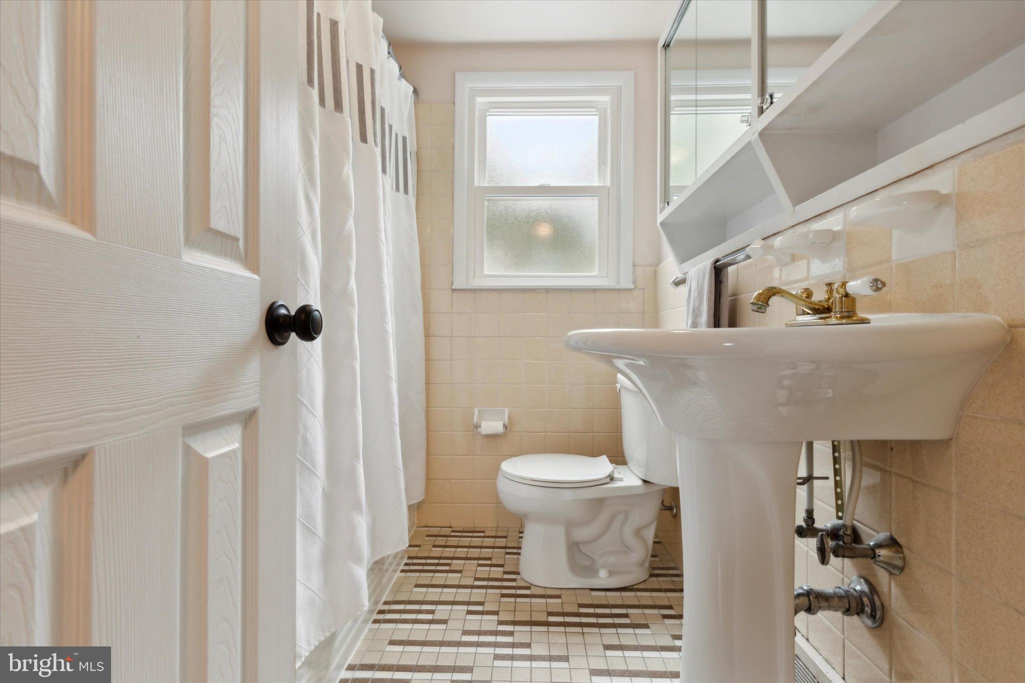 83 Tee Road Oreland, PA 19075 - Photo 39 of 55