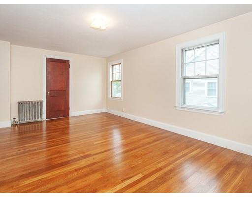 32 Thornton Road Waltham, MA 02453 - Photo 14 of 30 Gallery Image 14