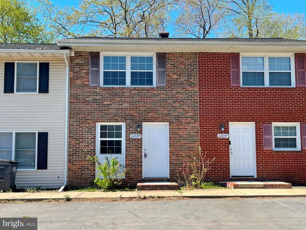 $1,595 | 22095 Spring Valley Drive, Lexington Park, MD 20653