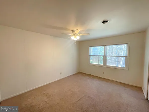 $1,595 | 22095 Spring Valley Drive, Lexington Park, MD 20653