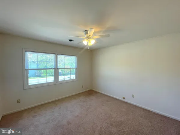 $1,595 | 22095 Spring Valley Drive, Lexington Park, MD 20653