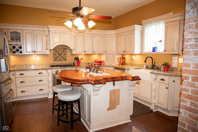 $469,900 | 313 East Wabash Avenue, Crawfordsville, IN 47933